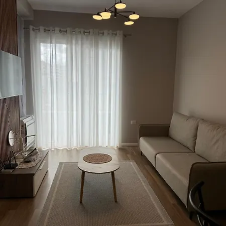 Apartmán Olivia House Yzberishti Exteriér fotografie