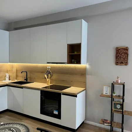 Apartmán Olivia House Yzberishti Exteriér fotografie